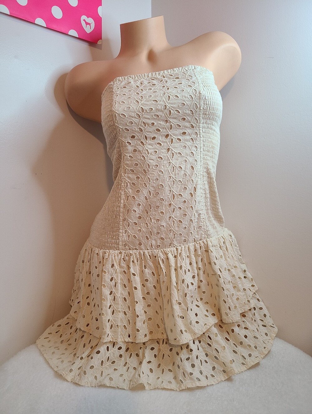 VTG Moda International Cream Eyelet Strapless Tiered Mini Babydoll Dress Size Sm